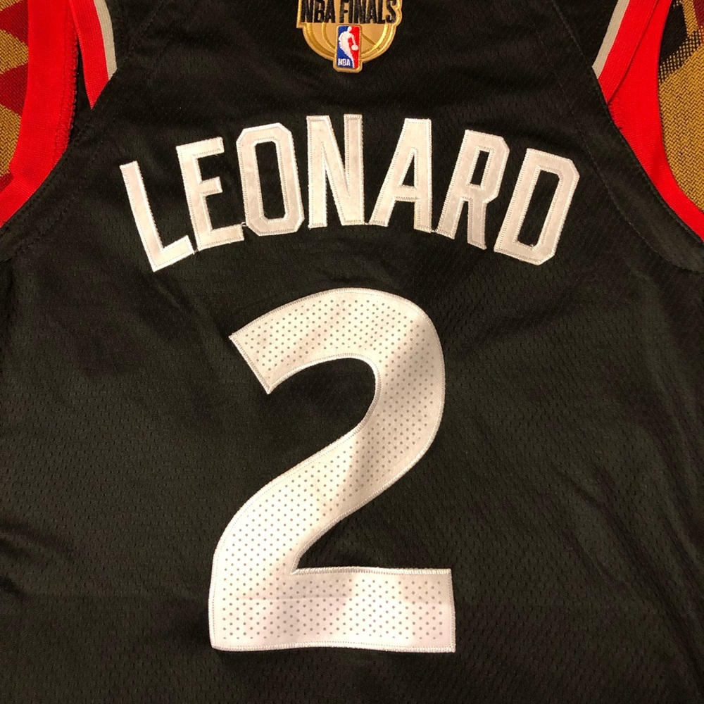 Raptors Leonard Jersey